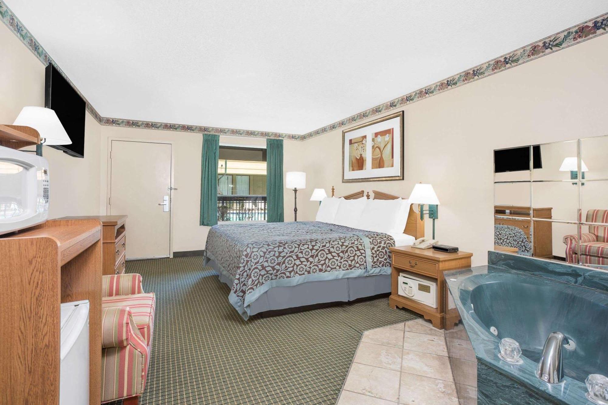 Days Inn By Wyndham Attalla Buitenkant foto